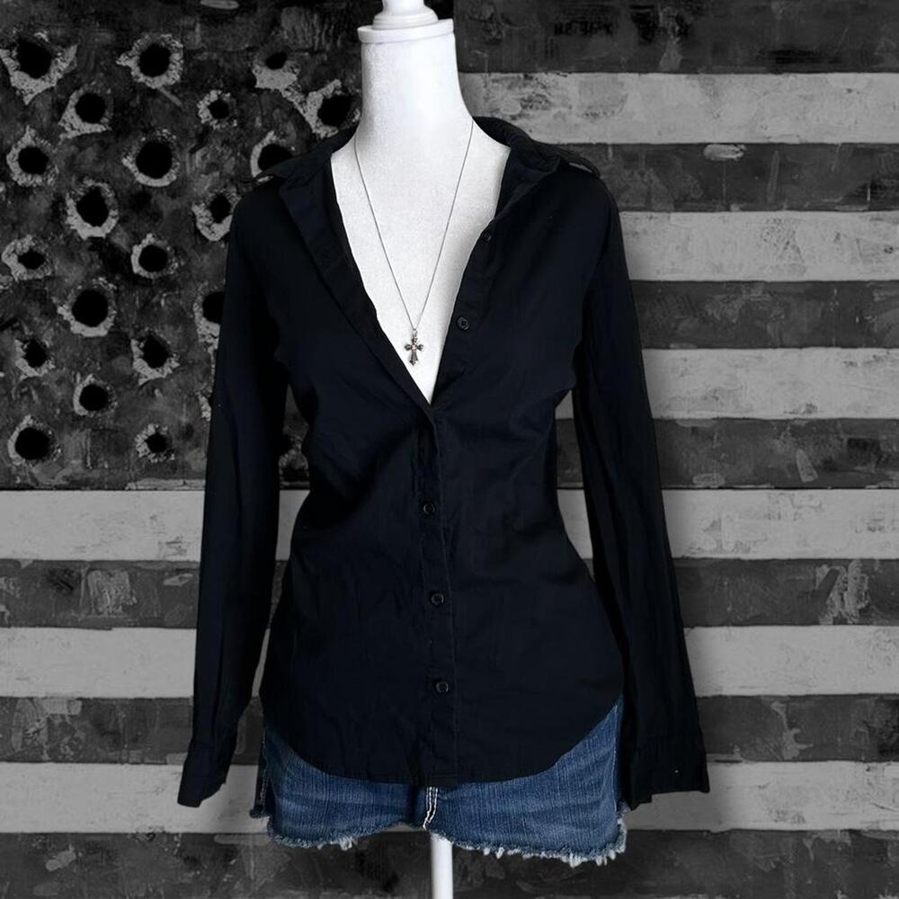 Sleek black button up collared long sleeves